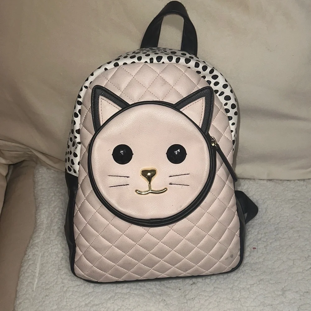 Betsey Johnson adorable quilted